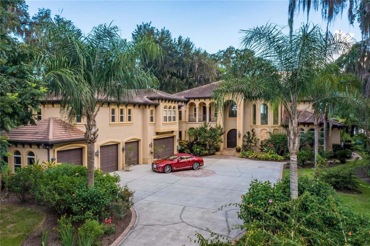 8289 COLEE COVE ROAD