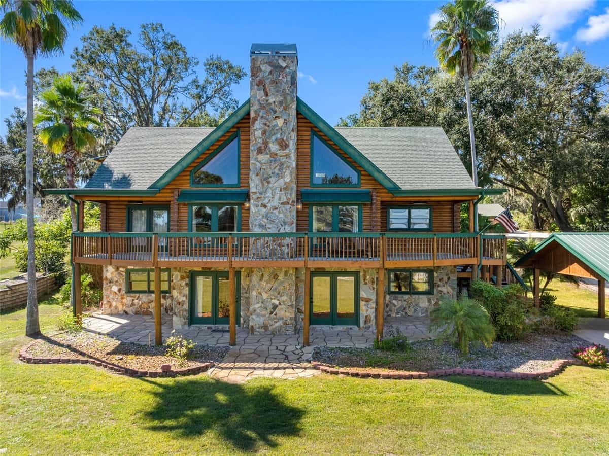11401 THONOTOSASSA ROAD