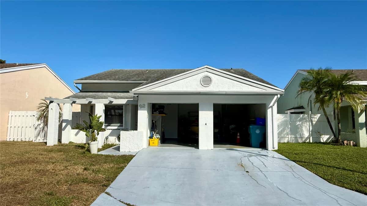 22 PAXFORD LANE