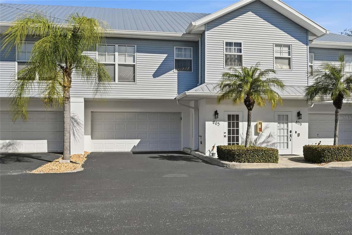 3921 CAPE HAZE DRIVE