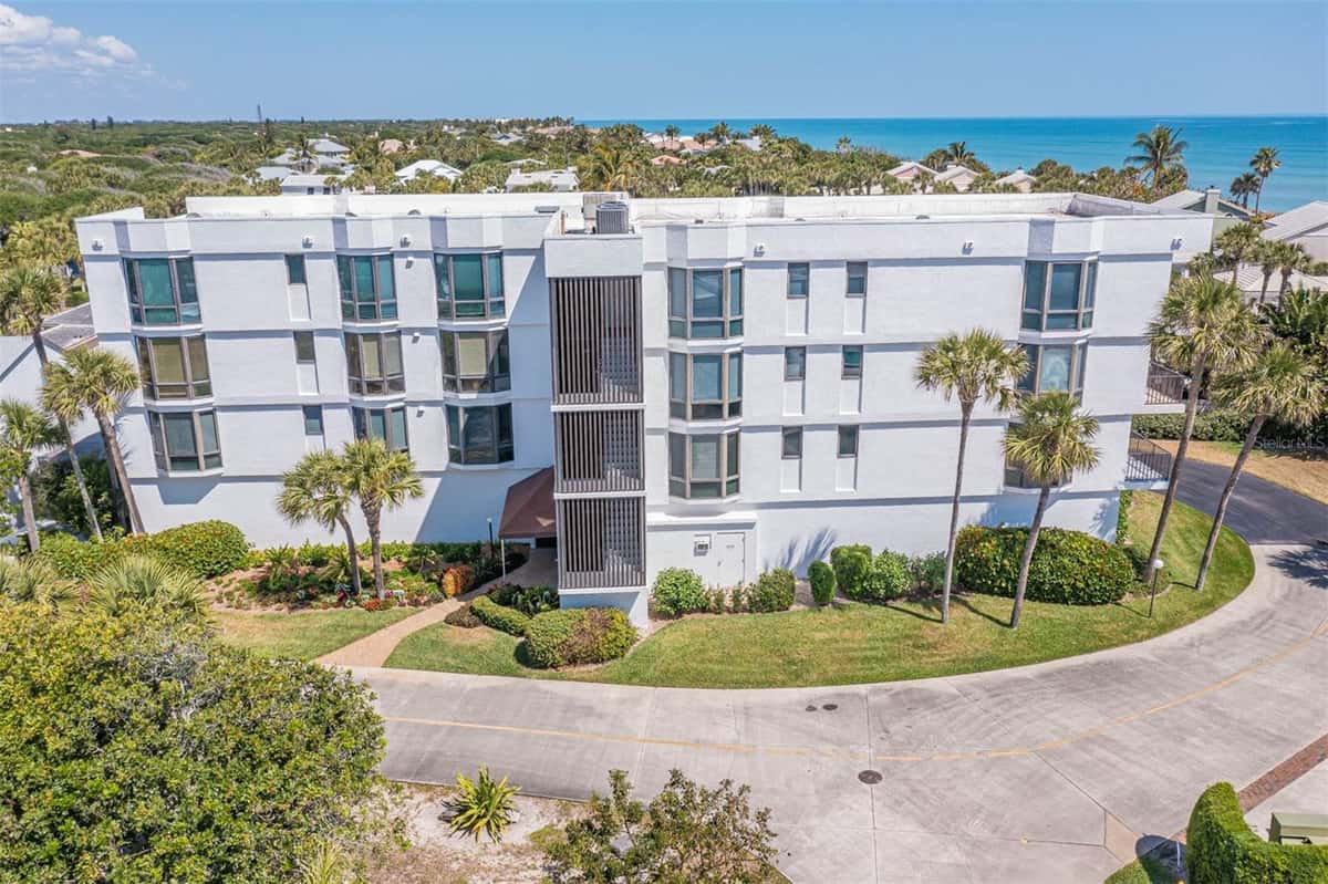 5810 HIGHWAY A1A