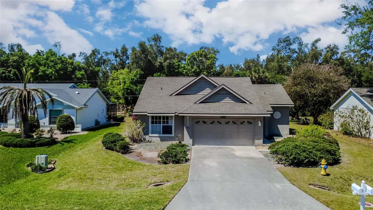 22614 FOUNTAIN LAKES BOULEVARD