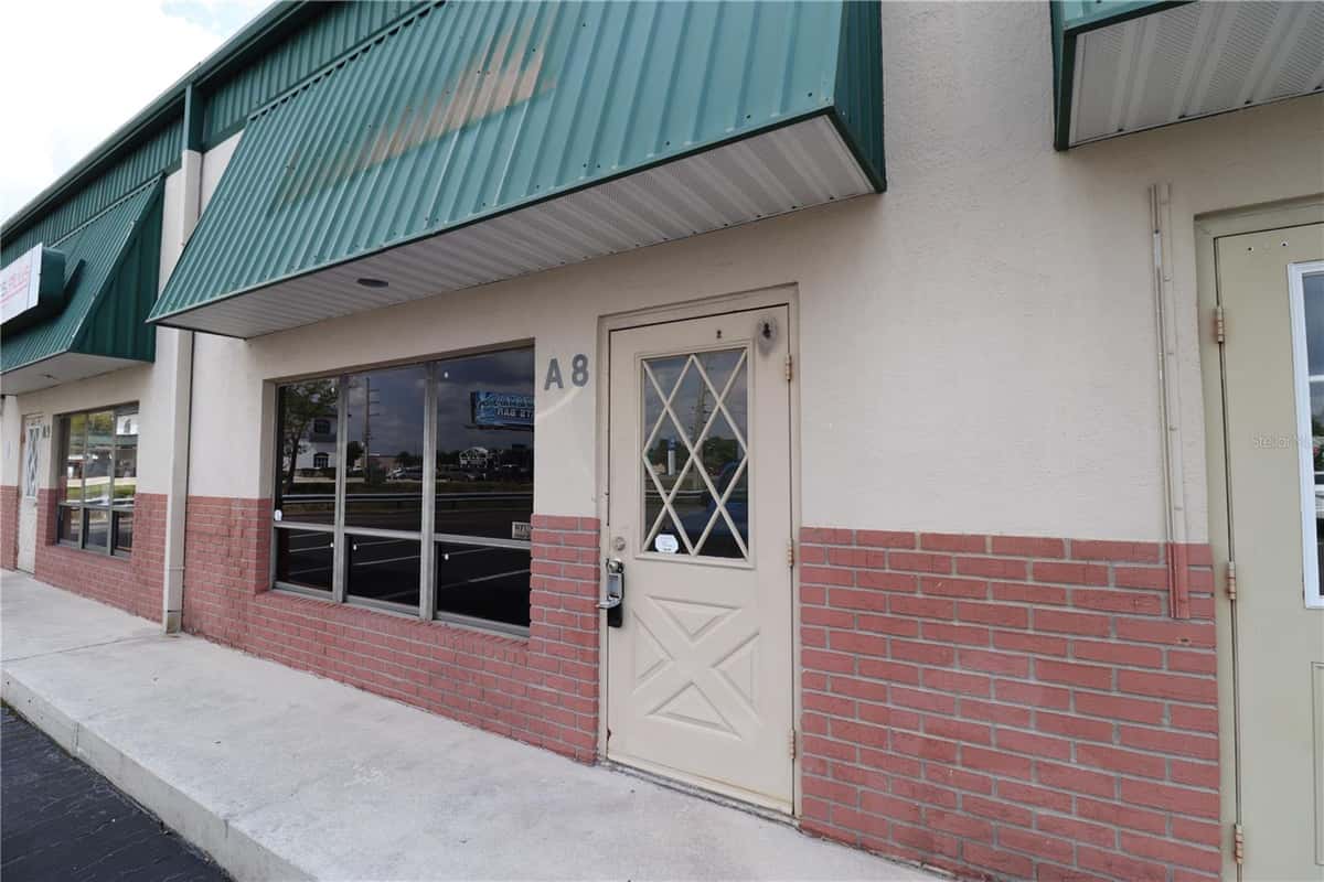 1225 TAMIAMI TRAIL