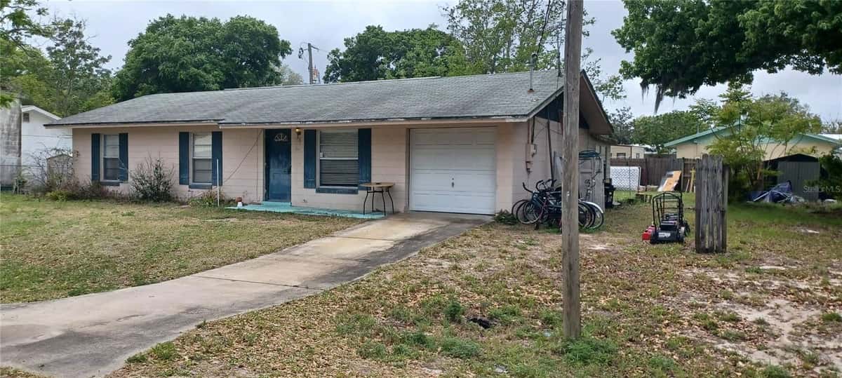 2110 TRIESTE DRIVE