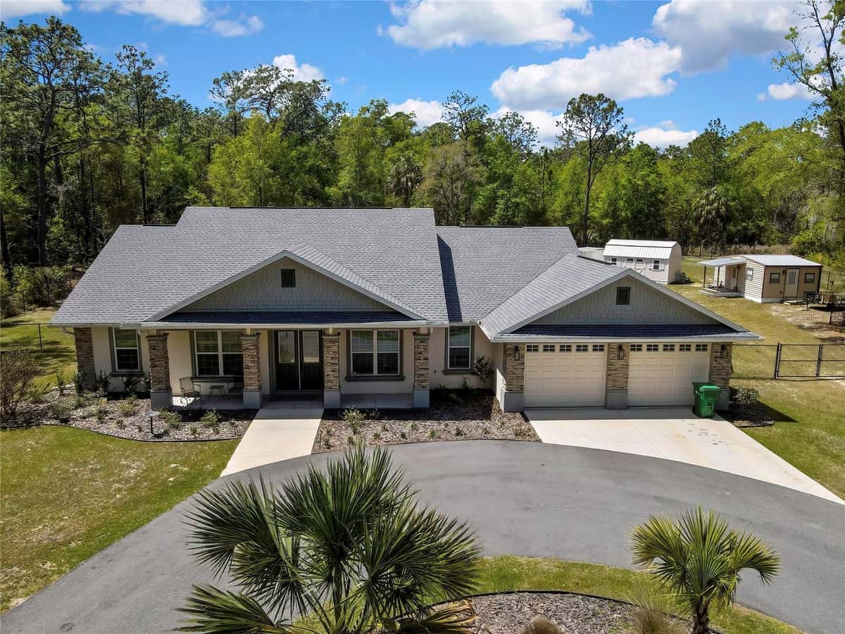 3991 BUCKHORN DRIVE