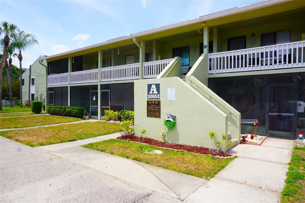 20853 HAULOVER COVE