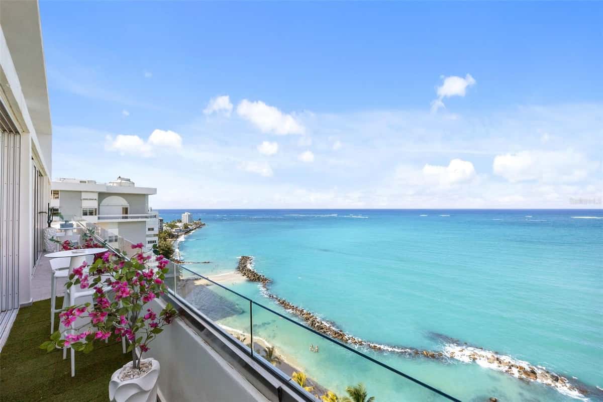 3307 AVE ISLA VERDE