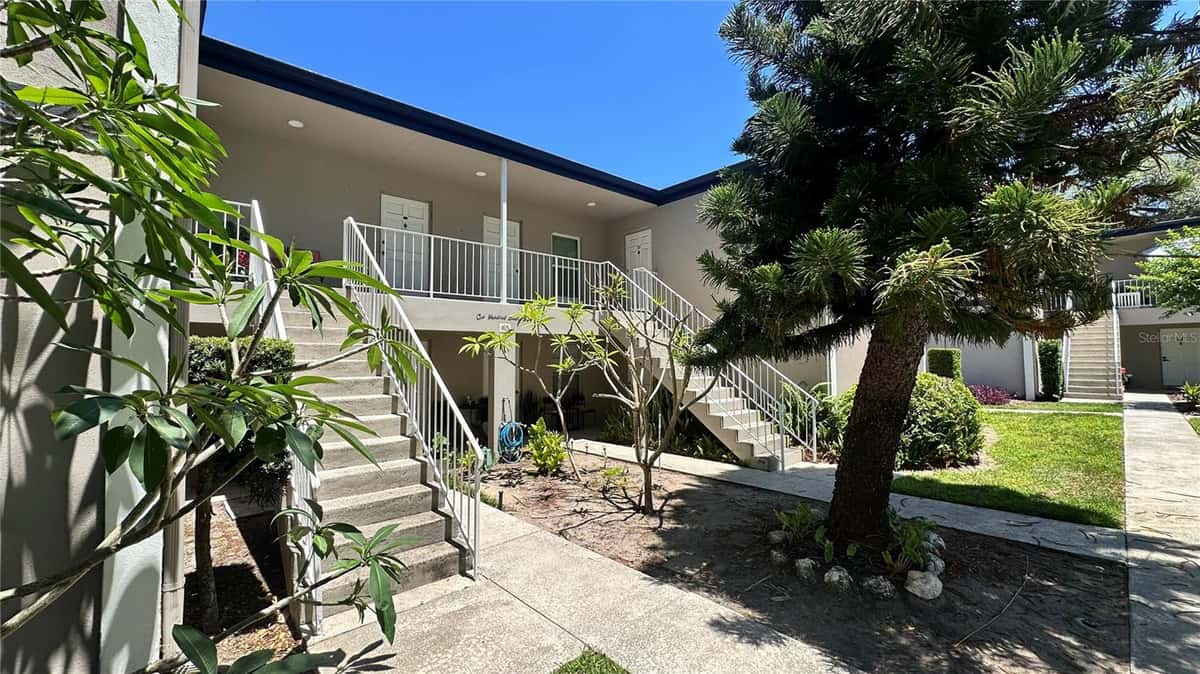 165 PICARDY VILLA CIRCLE