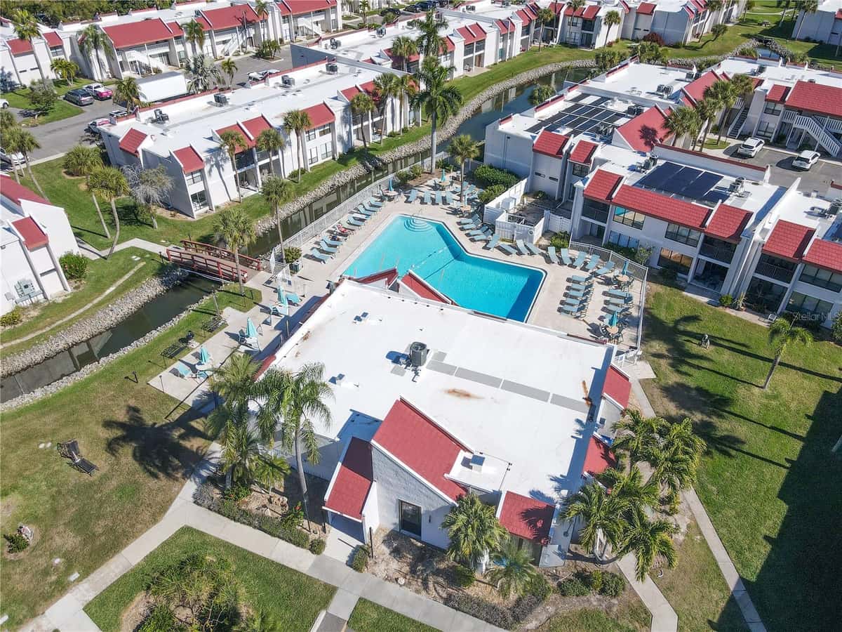 1801 GULF DRIVE