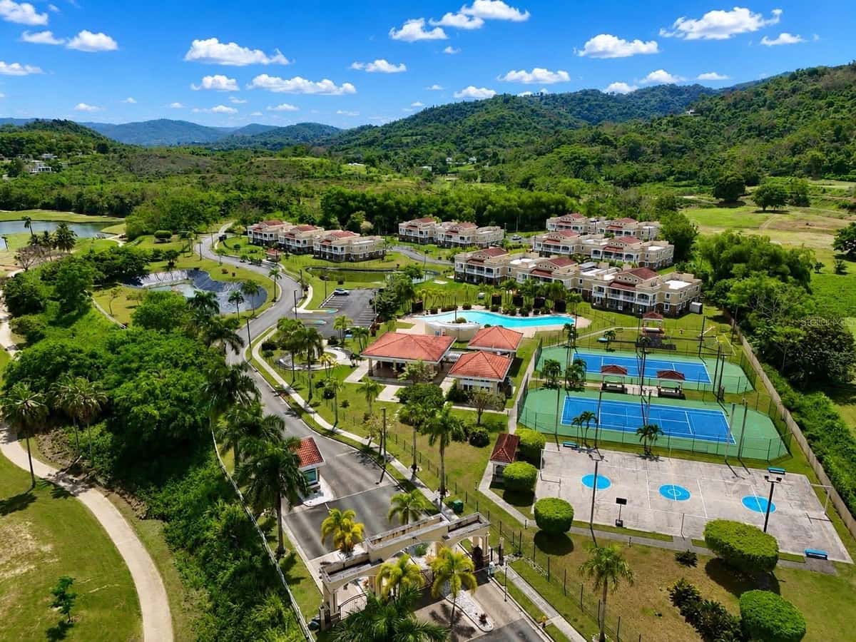 134 VILLAS AT CAGUAS REAL