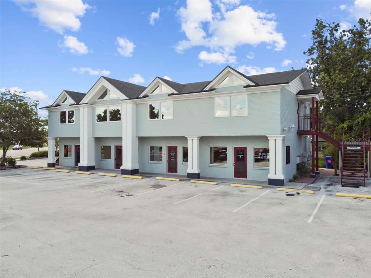 1137 BARTOW ROAD
