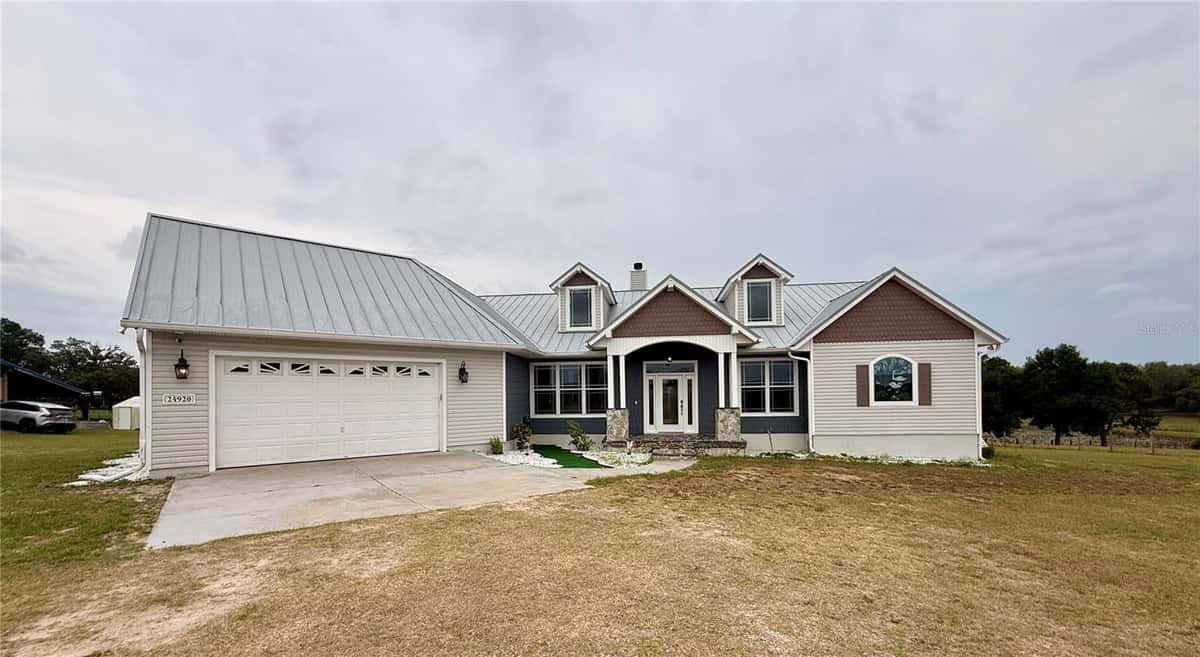 24920 SE HIGHWAY 450