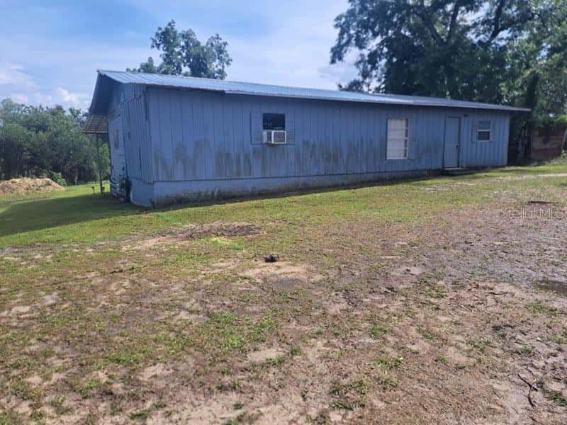4381 LEE ROAD