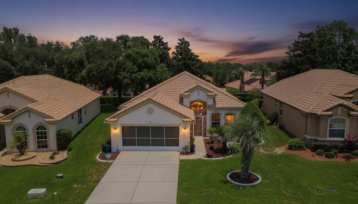 1148 DIAMOND SHORE LOOP