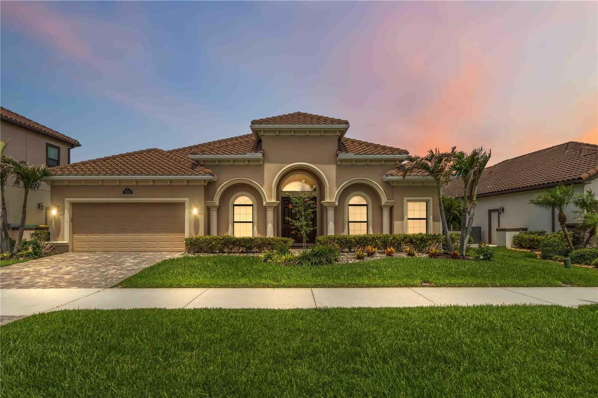 7966 WYNDHAM DRIVE