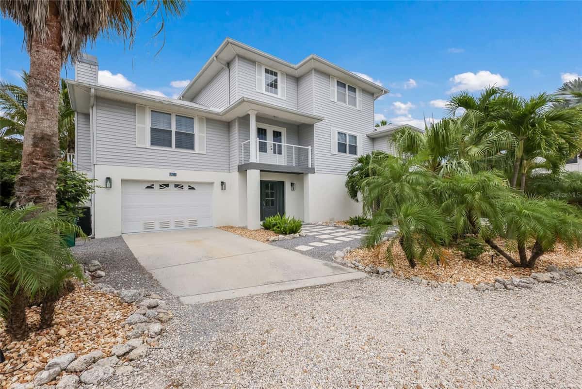 115 HAMMOCK ROAD