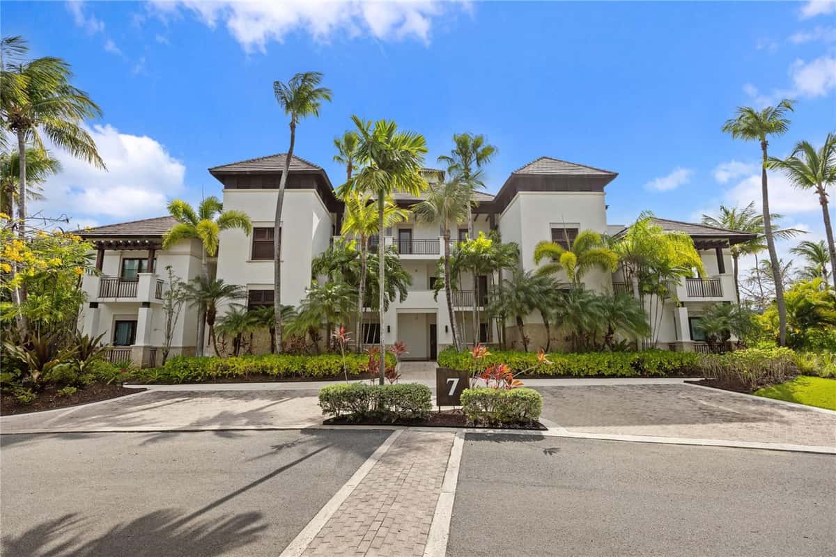 7000 BAHIA BEACH DR