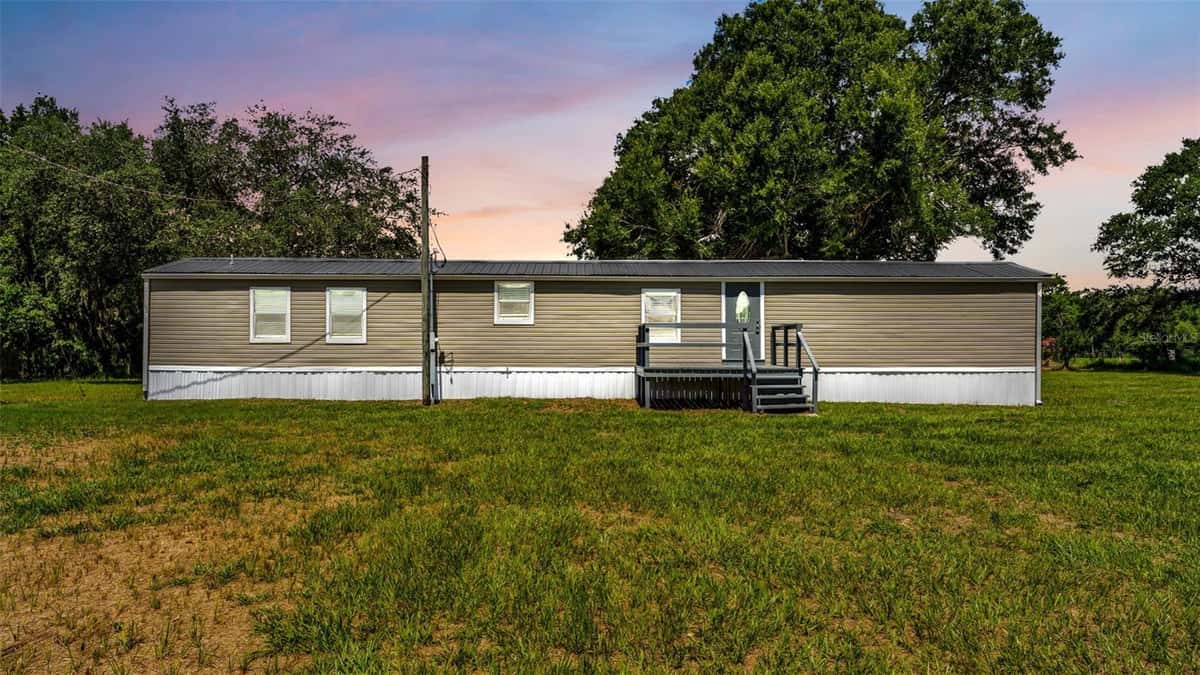 21 RIDGE ROAD