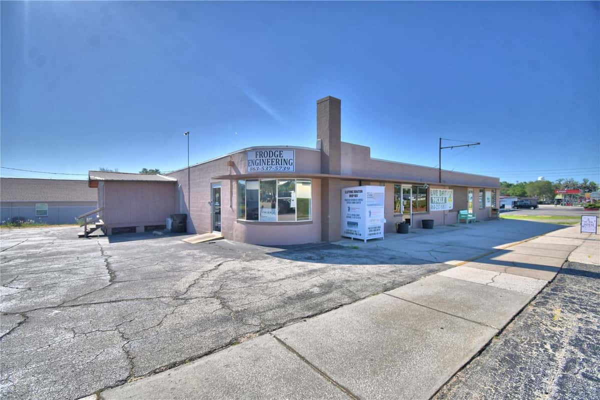 105 SCENIC HIGHWAY