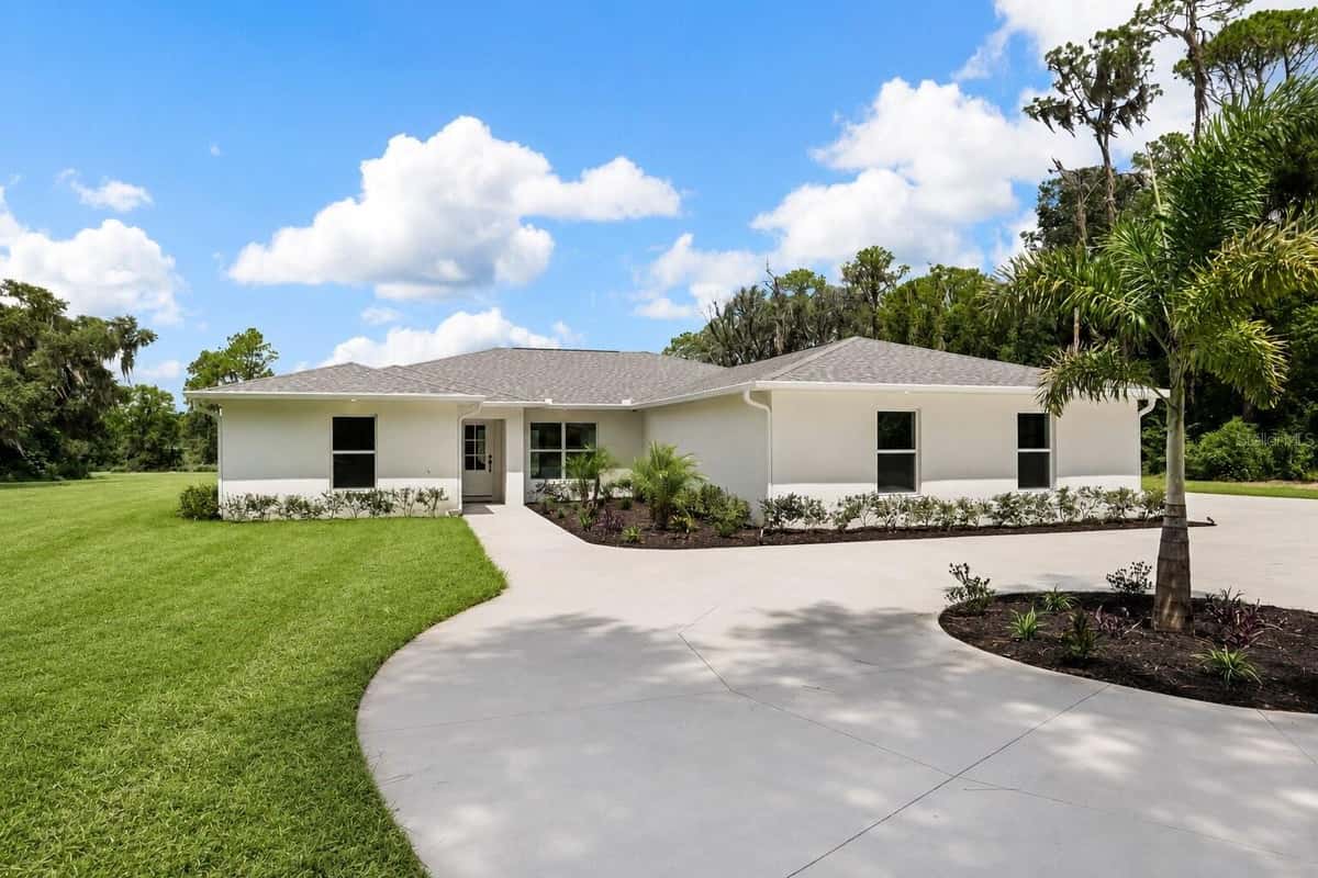 39251 COUNTY ROAD 439