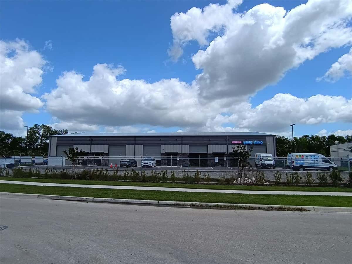 1800 CORPORATE CENTER LANE