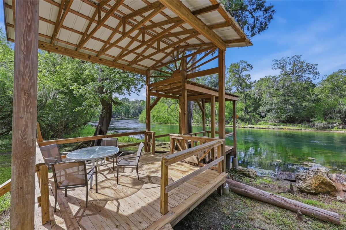 470 SANTA FE DRIVE