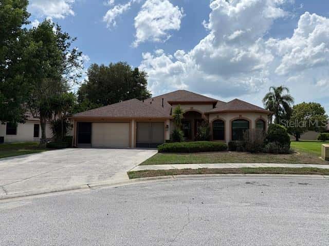 13743 BRYNDLEWOOD COURT