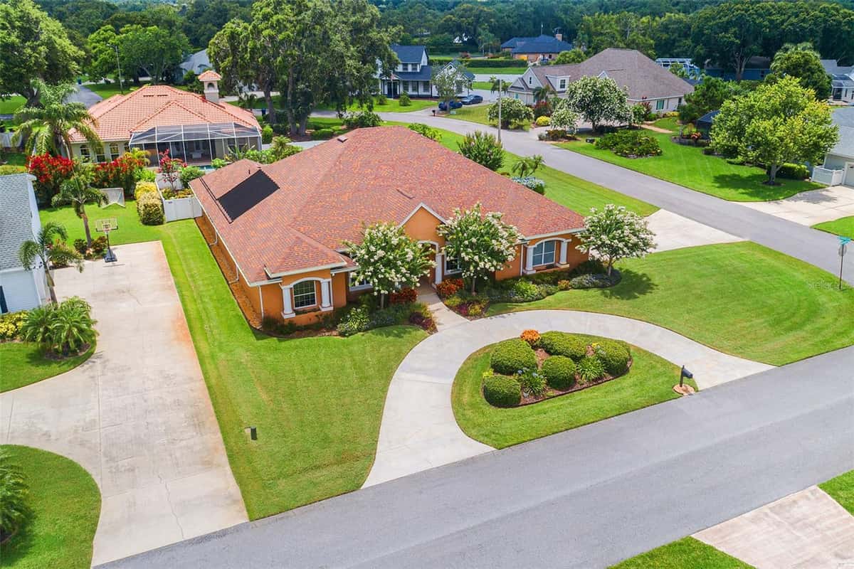 328 HAMILTON SHORES DRIVE