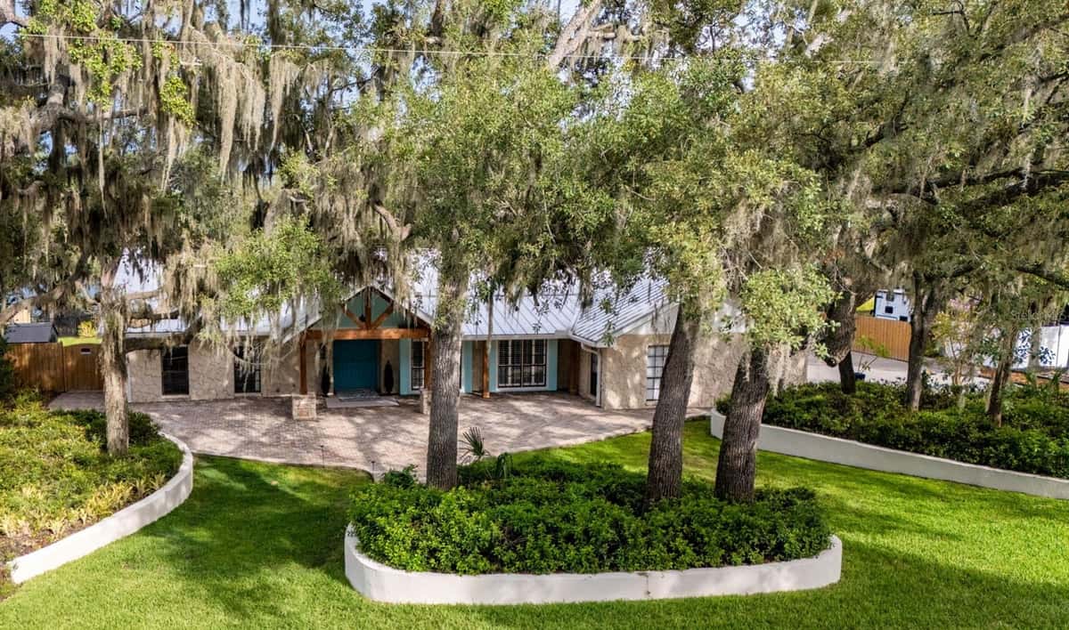 11310 DONNEYMOOR DRIVE