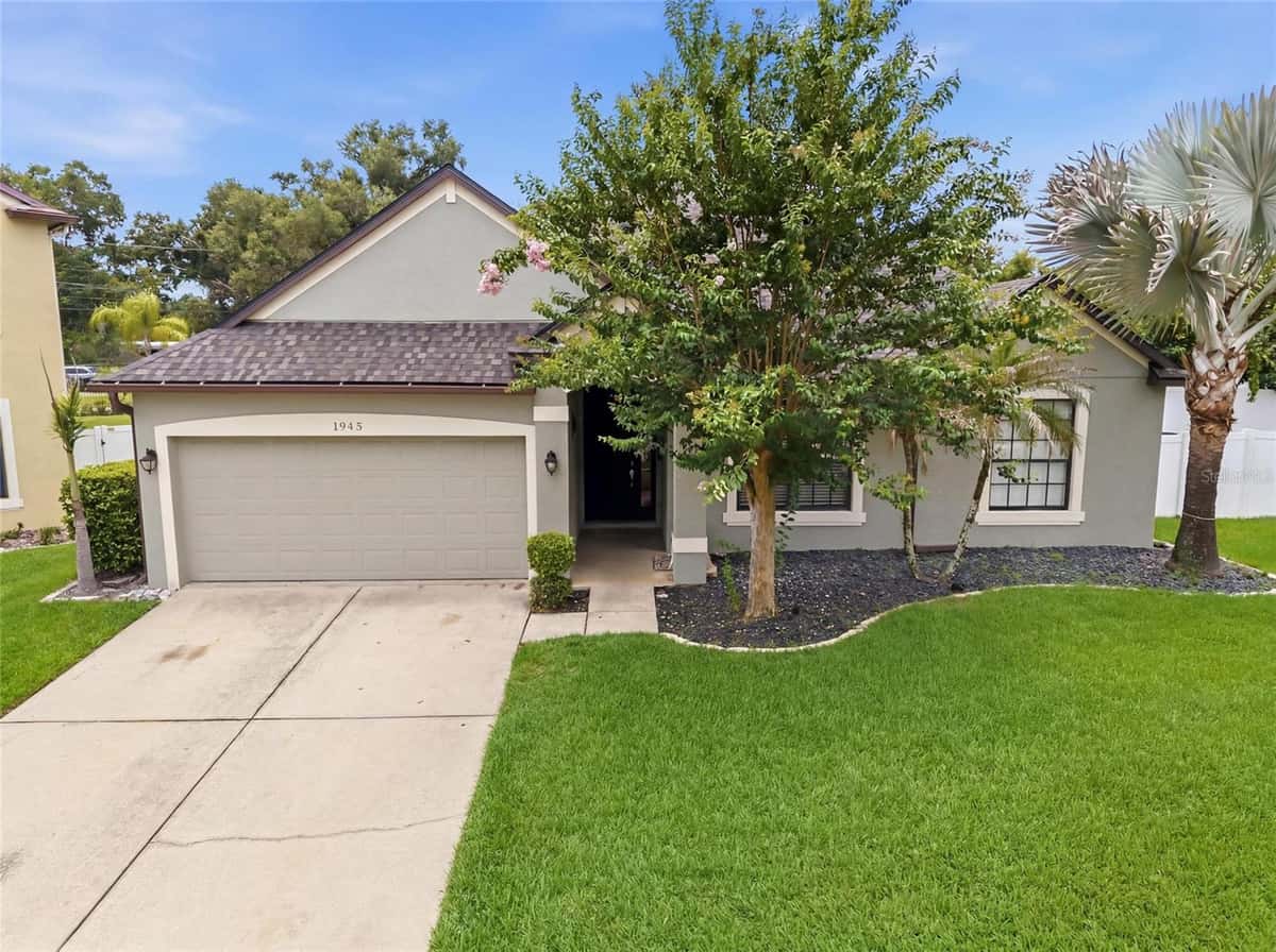 1945 ABBEY RIDGE DRIVE