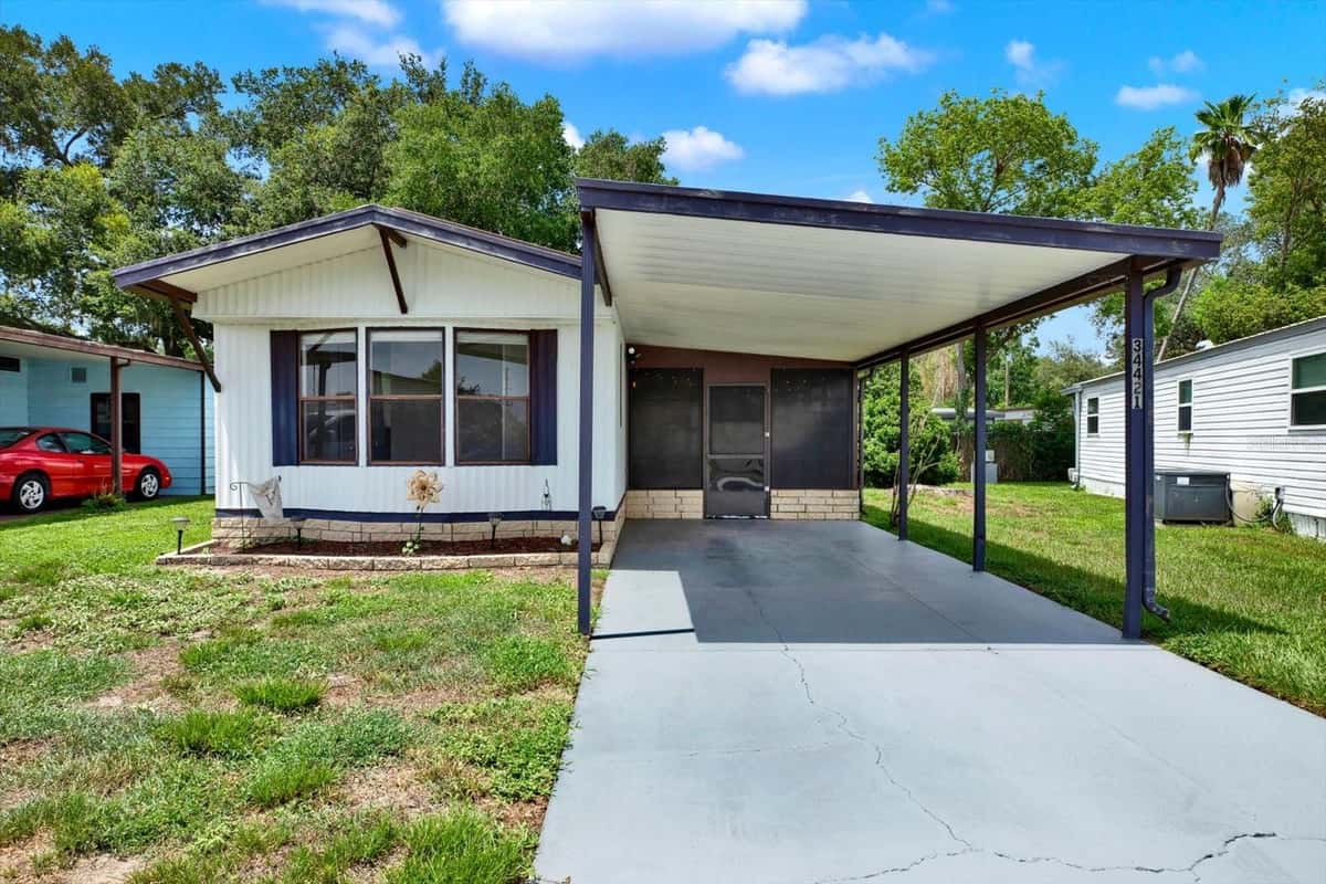 34421 COUNTRYSIDE DRIVE