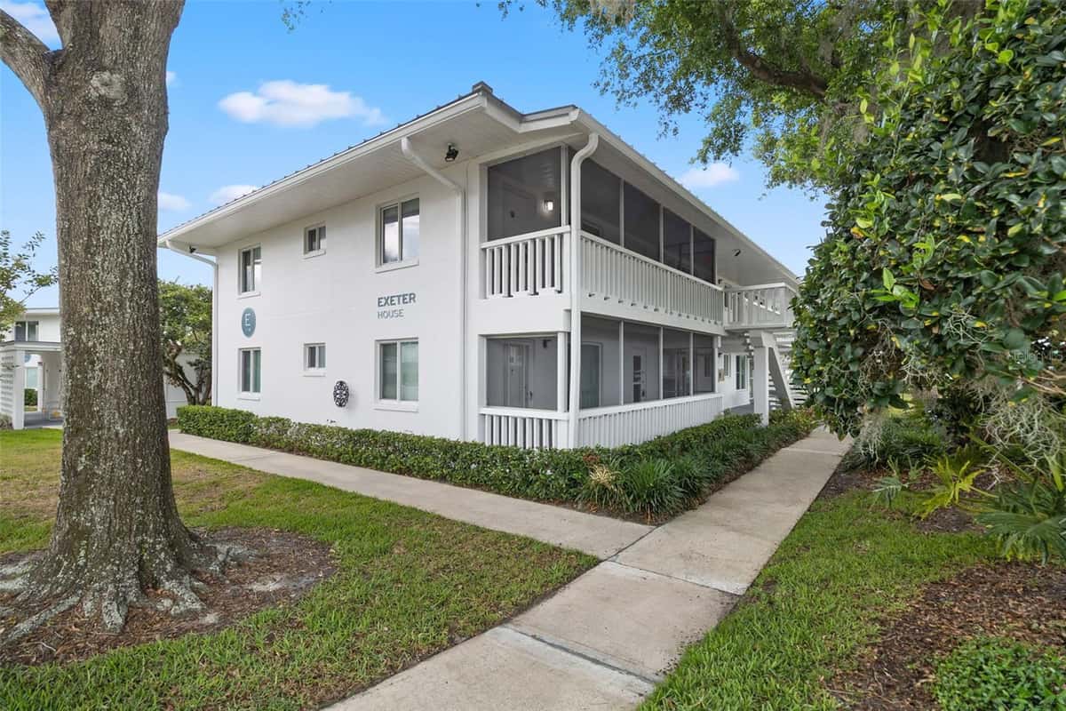 1140 ORLANDO AVENUE