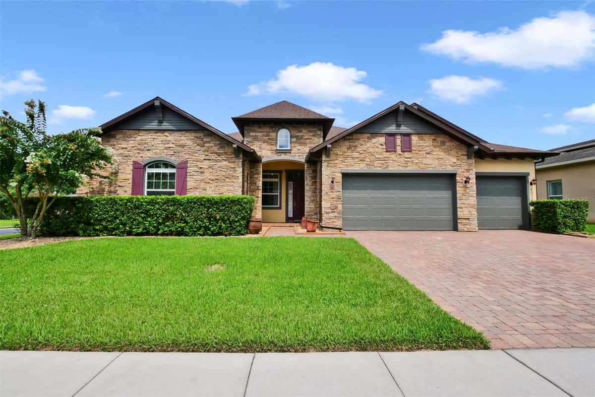 1315 ARDEN OAKS DRIVE