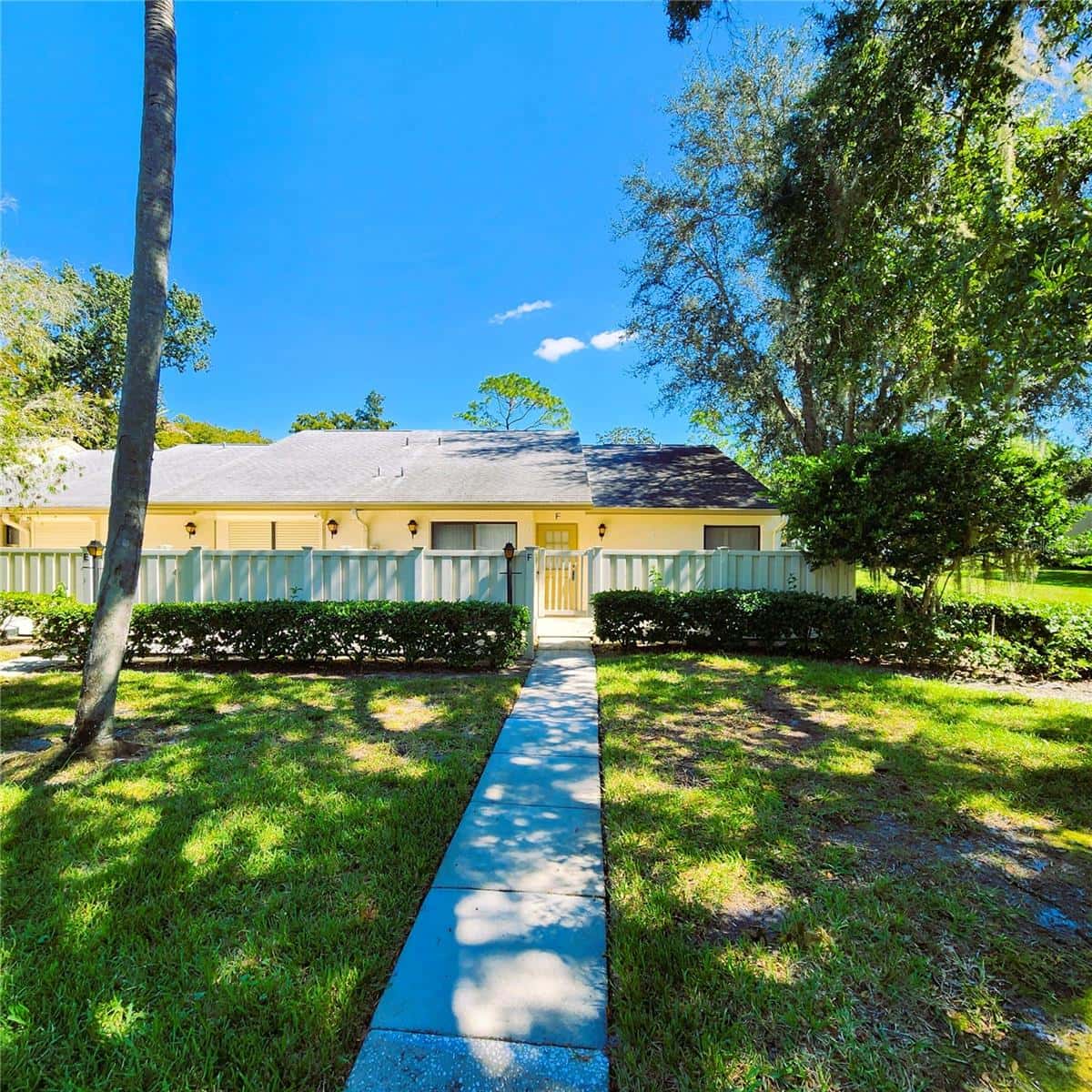 1333 SHADY PINE WAY