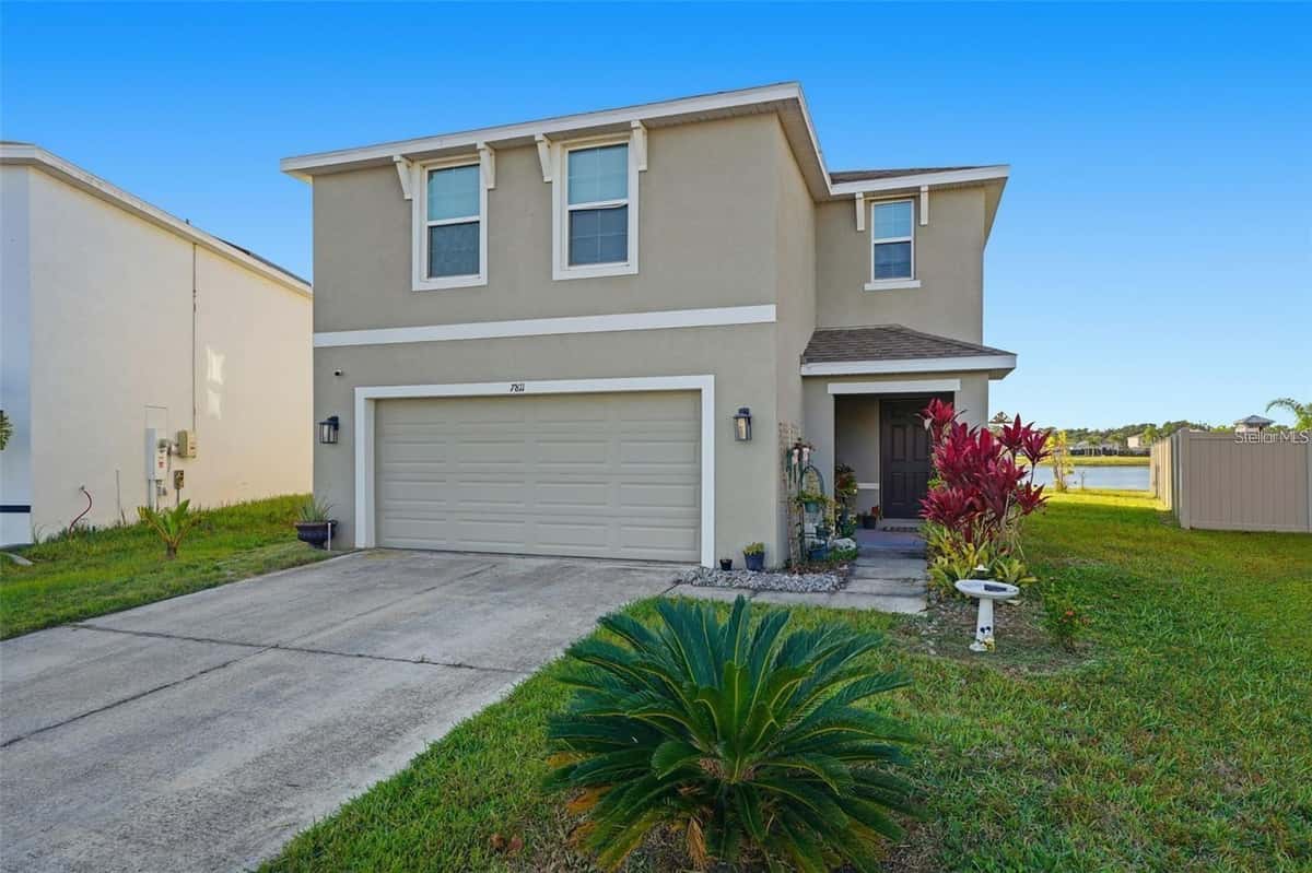 7811 DAVIE RAY DRIVE