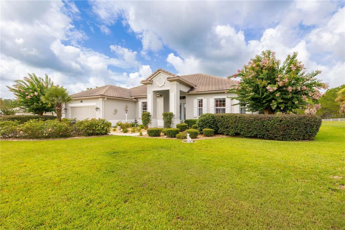 1626 GATE DANCER CIRCLE