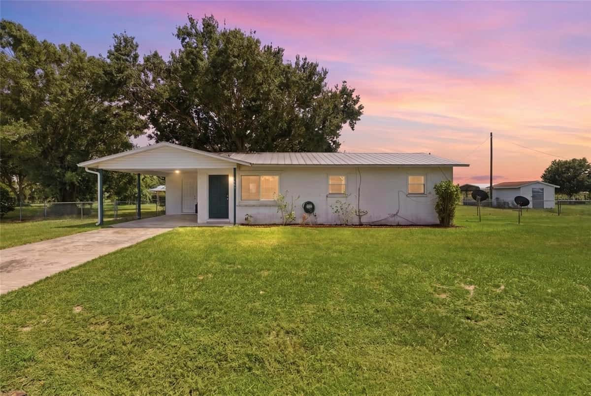 1597 TANGELO DRIVE