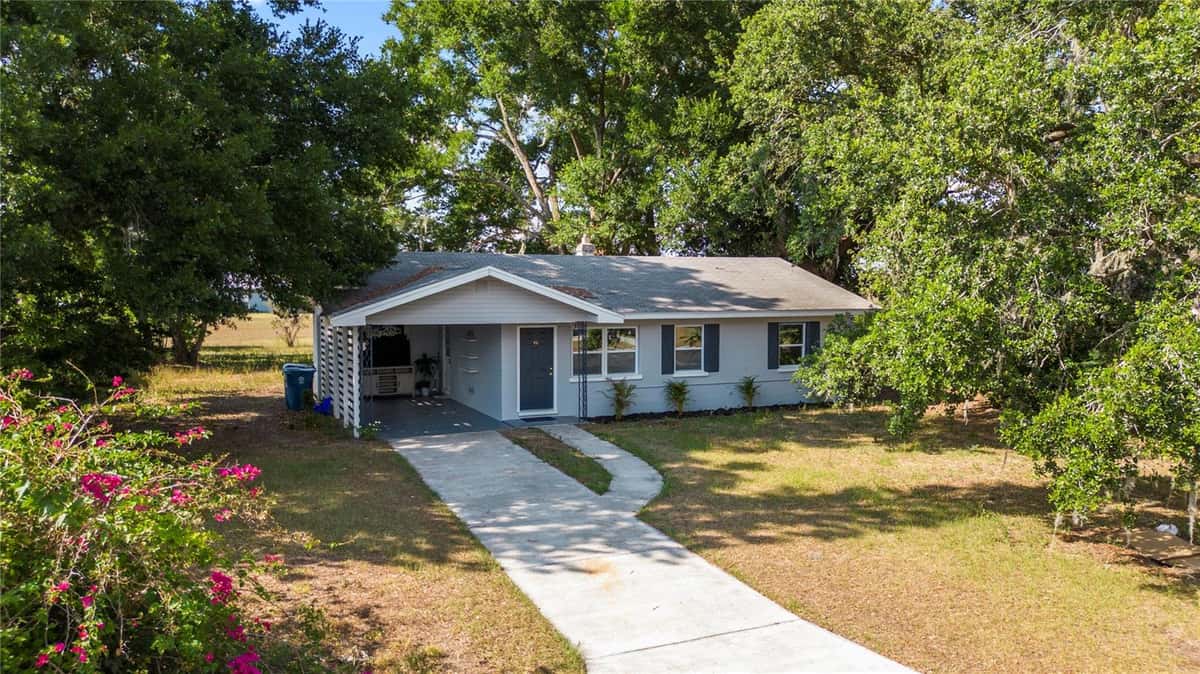 607 WALNUT DRIVE