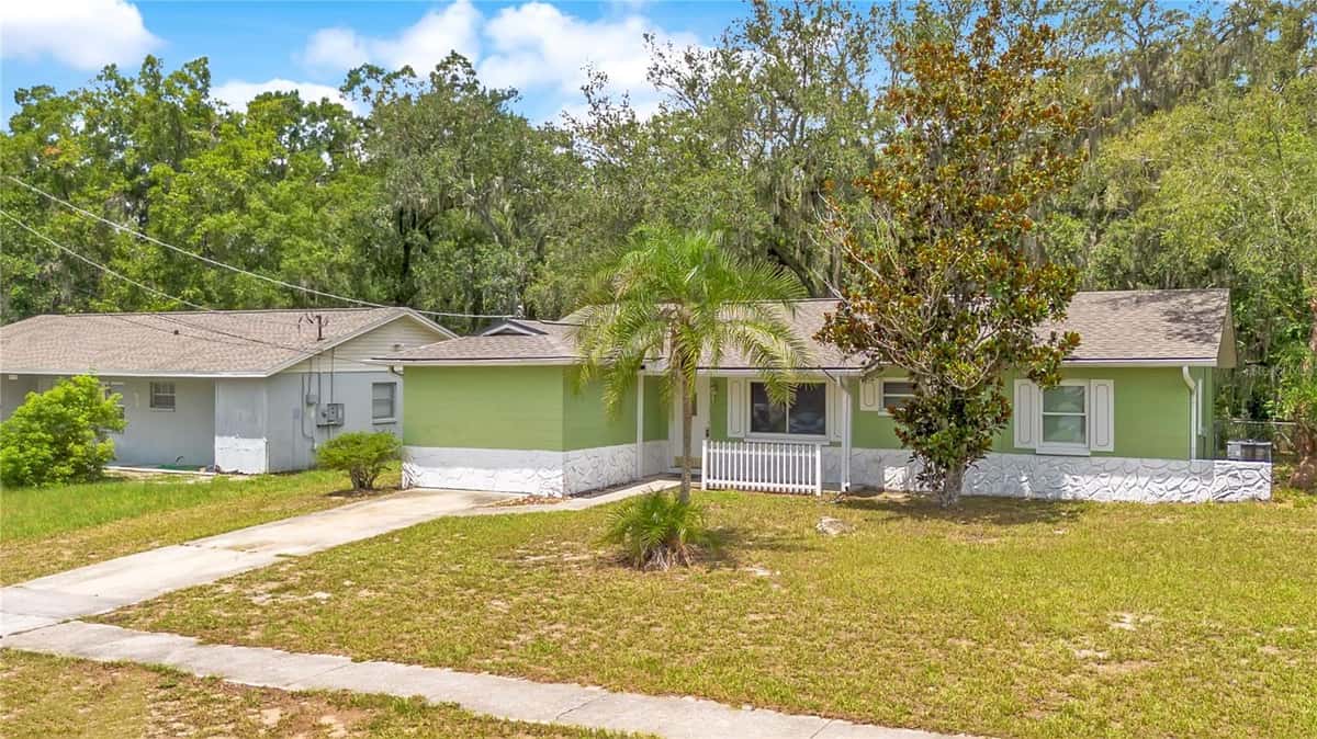 8316 TUPELO DR