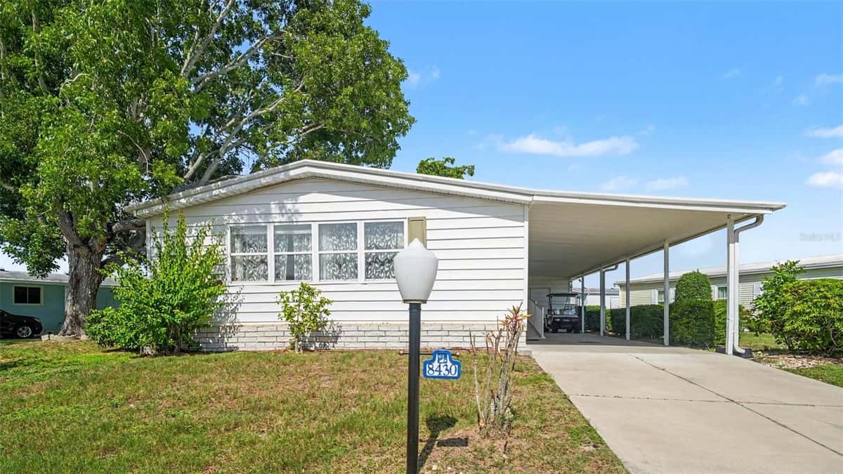 8430 IMPERIAL CIRCLE