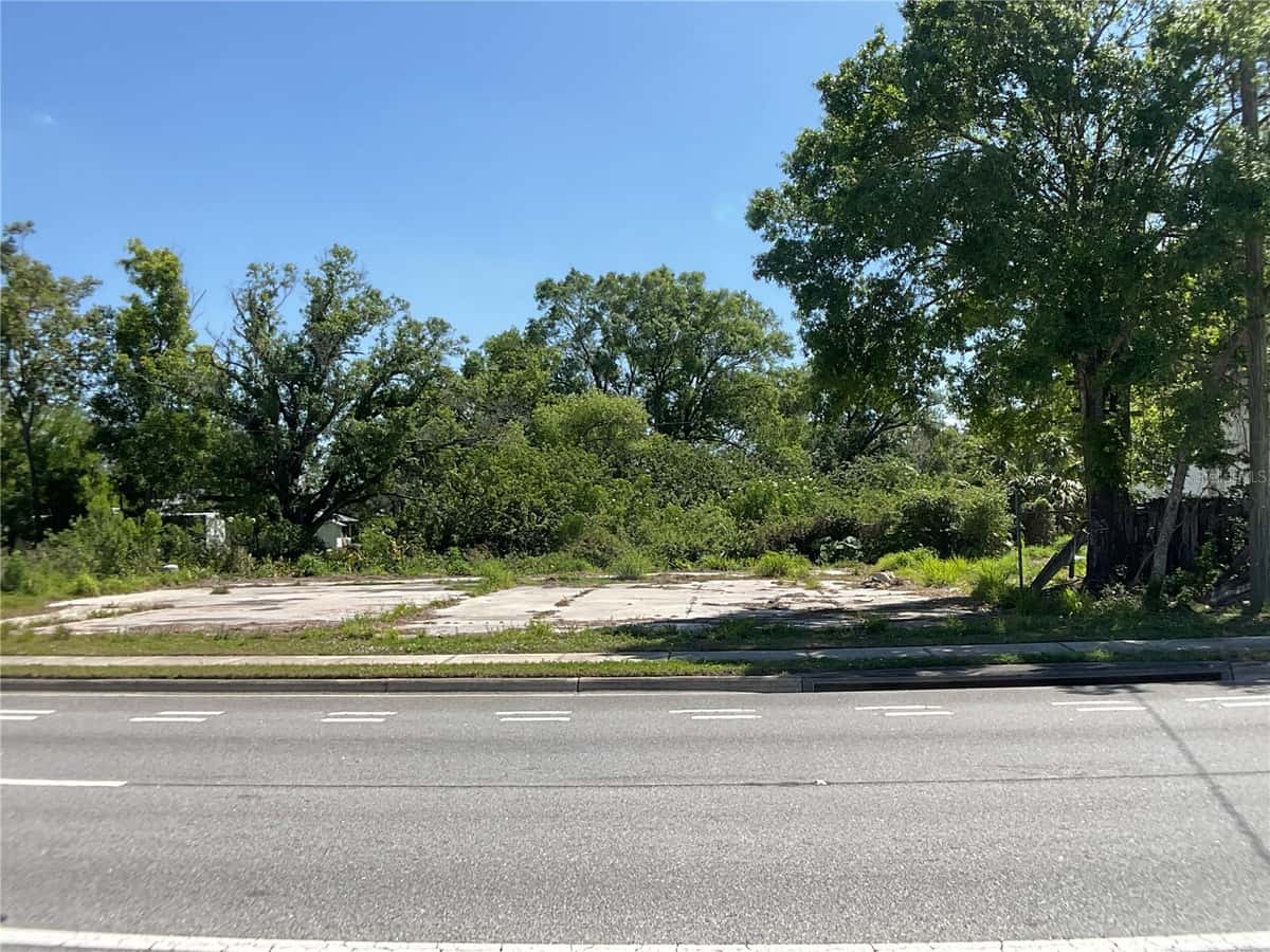 4460 HIGHWAY 17