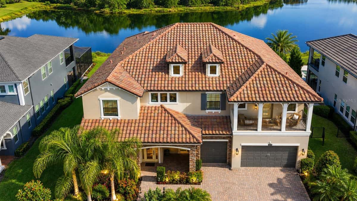 18014 WOODLAND VIEW DRIVE