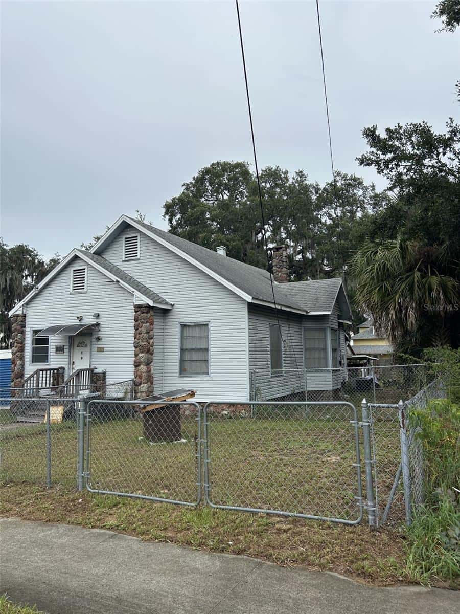 103 WARD AVENUE
