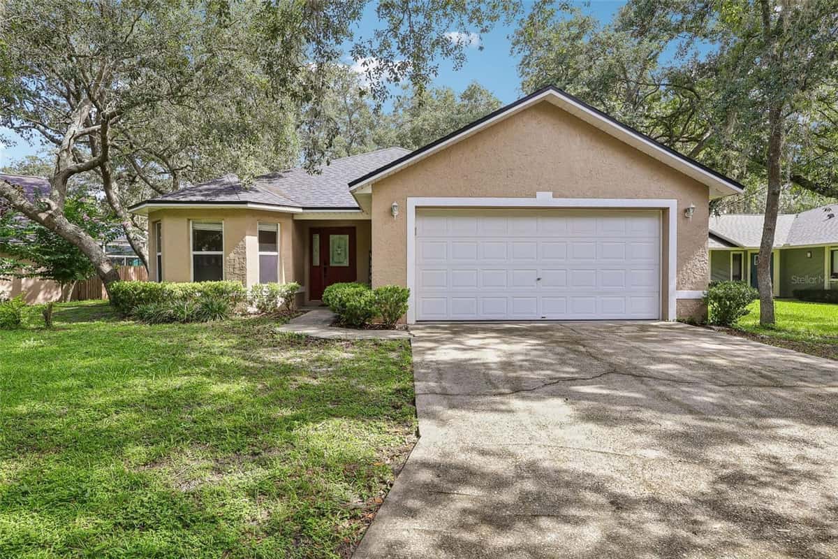 619 CORAL WAY