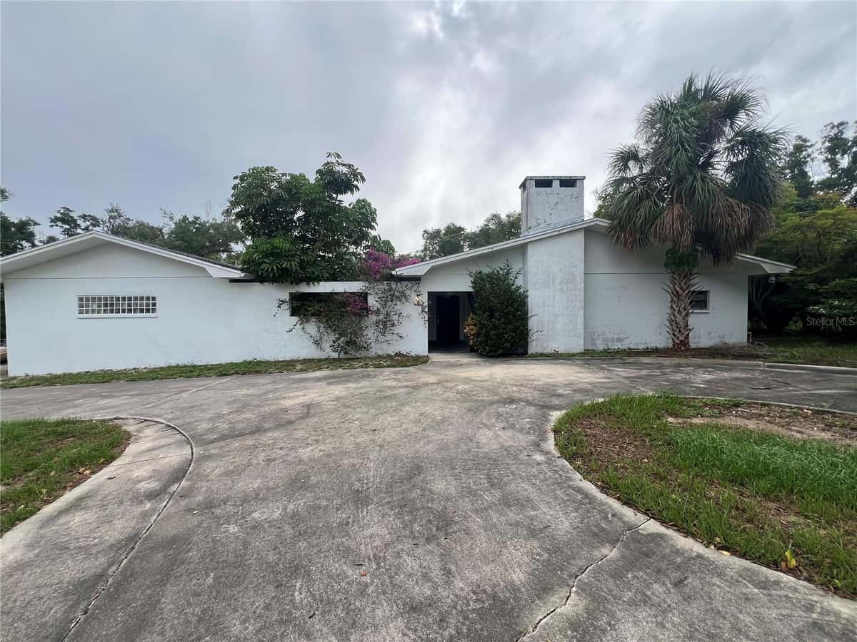 425 CRAIG DRIVE