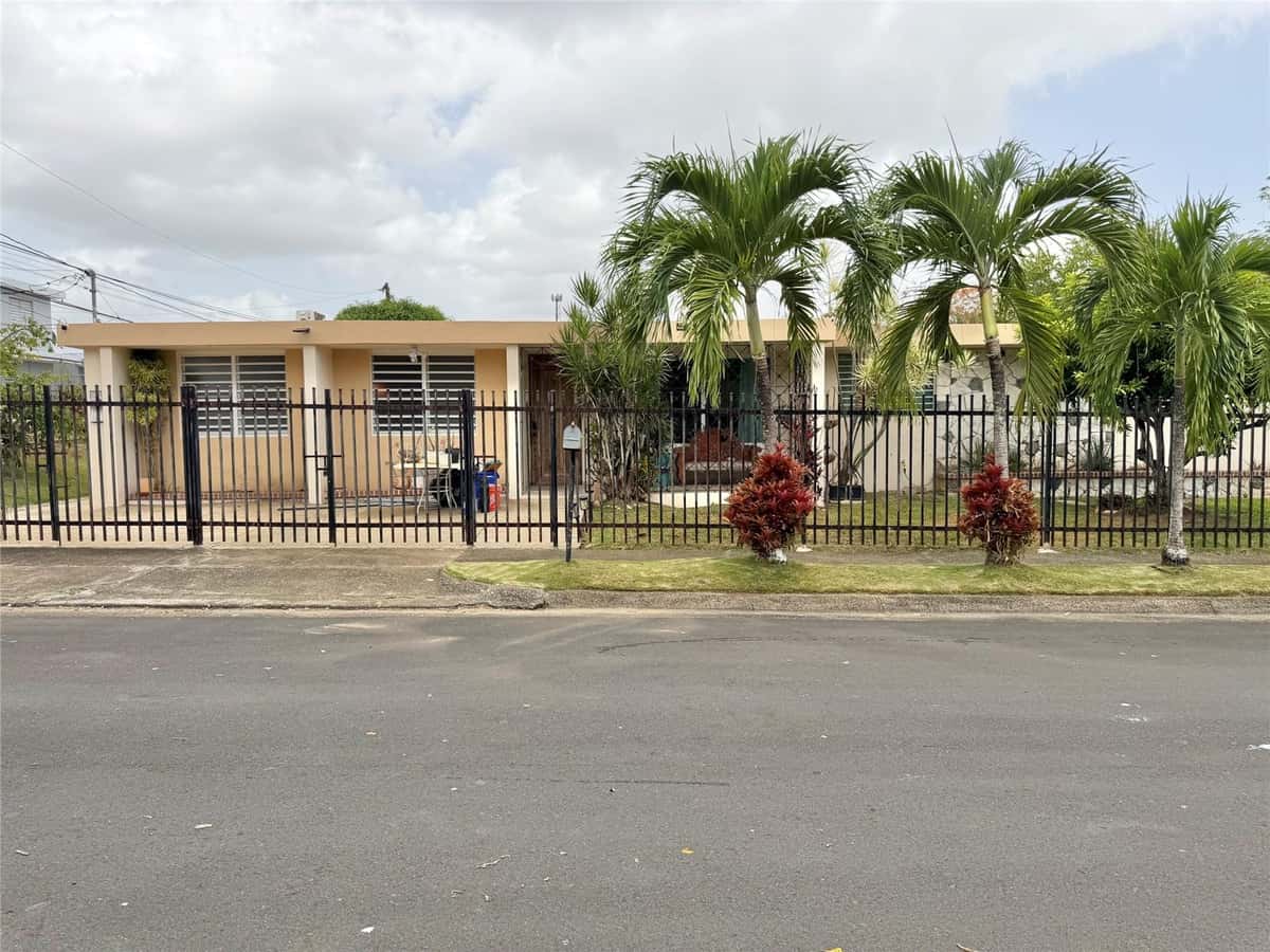 33 CALLE DIEGO SALCEDO