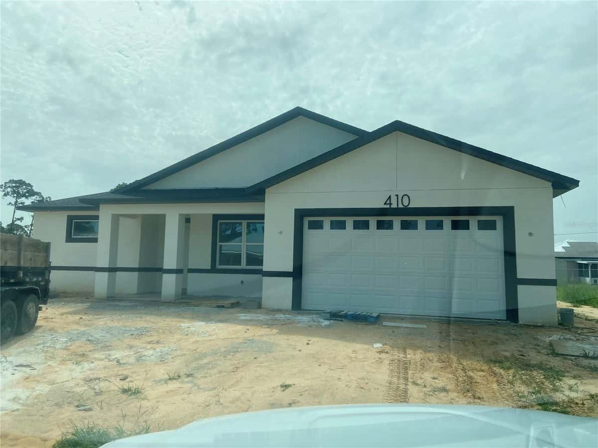 410 CITROEN DRIVE