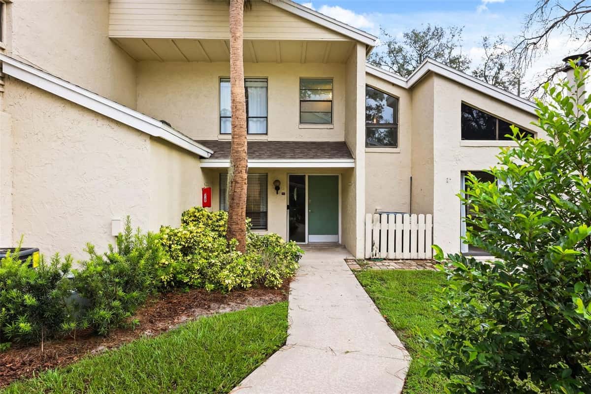 441 NETHERWOOD CRESCENT