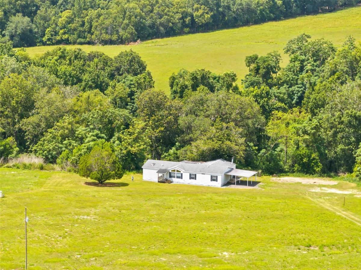 33320 LARKIN ROAD
