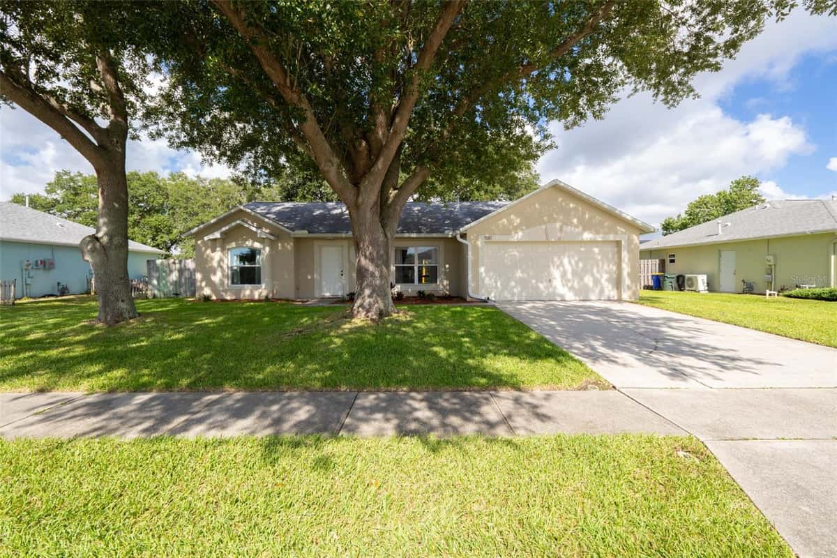 1181 WINDING MEADOWS ROAD